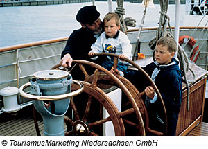 Kinder an Bord, Cuxhaven, Niedersachsen